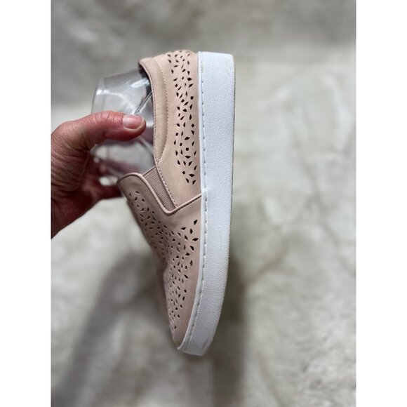 Vionic Kani  Perforated Slip-On Sneakers women Size 8.5 Casual Shoe - Picture 3 of 8